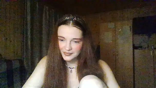 AmeliieLaFleur online show from July 2026 08:00:01 PM