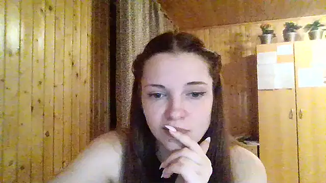 AmeliieLaFleur online show from April 2026 09:21:01 PM