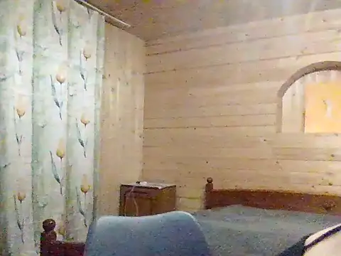 Snapshot of AmeliieLaFleur chatting on October 2025 06:26:01 PM AmeliieLaFleur online show from October 2025 06:26:01 PM