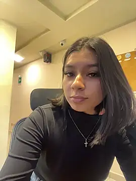 Snapshot of AlyssaRay chatting on April 2026 05:30:01 PM AlyssaRay online show from April 2026 05:30:01 PM