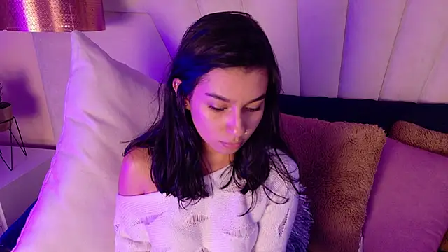 AlyssaRay online show from November 2025 08:09:02 PM