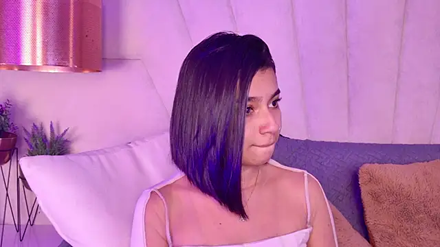 AlyssaRay online show from December 2025 07:38:01 PM