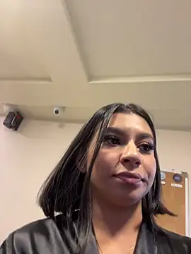 Snapshot of AlyssaRay chatting on April 2026 08:57:02 PM AlyssaRay online show from April 2026 08:57:02 PM