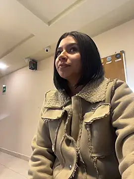 AlyssaRay online show from March 2026 12:01:02 PM