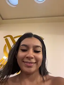 Snapshot of AlyssaRay chatting on May 2026 05:00:02 PM AlyssaRay online show from May 2026 05:00:02 PM