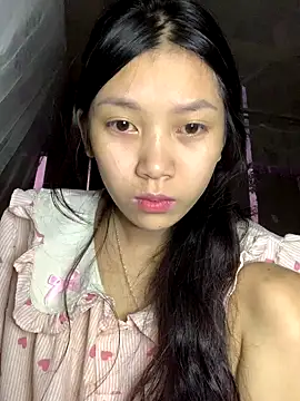 linh-lan1 online show from October 2025 10:46:01 AM