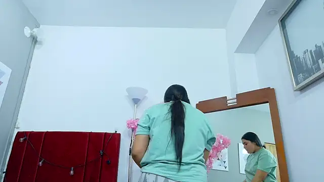 chubbykinkyygirl online show from December 2025 12:29:02 PM