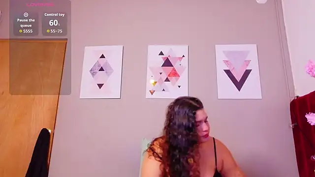 Snapshot of chubbykinkyygirl chatting on July 2026 01:01:02 PM chubbykinkyygirl online show from July 2026 01:01:02 PM