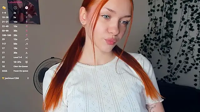 Foxy blush online show from November 2025 08:19:01 PM