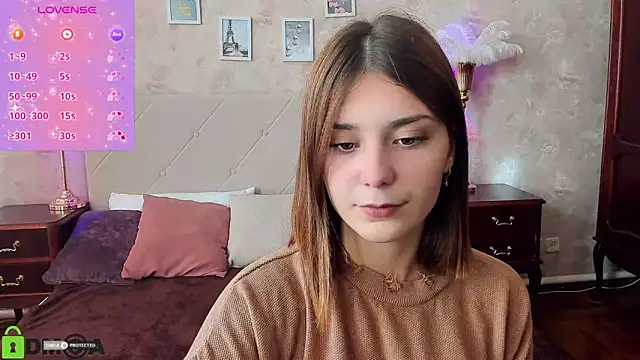 Snapshot of MargoChill chatting on October 2025 01:19:01 PM MargoChill online show from October 2025 01:19:01 PM