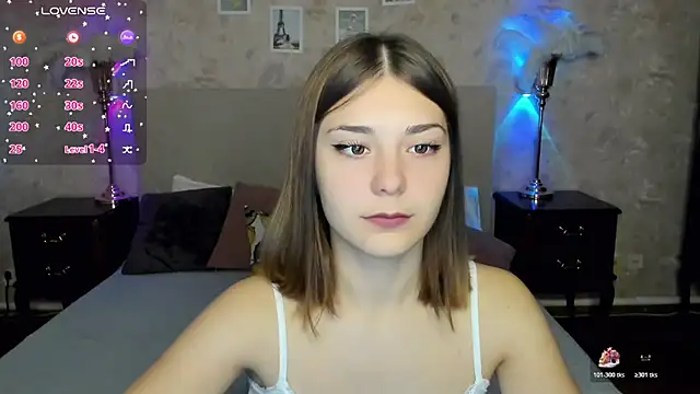 Snapshot of MargoChill chatting on November 2025 01:25:01 PM MargoChill online show from November 2025 01:25:01 PM