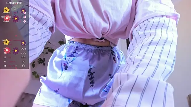 Gongjulee online show from November 2025 02:01:01 AM