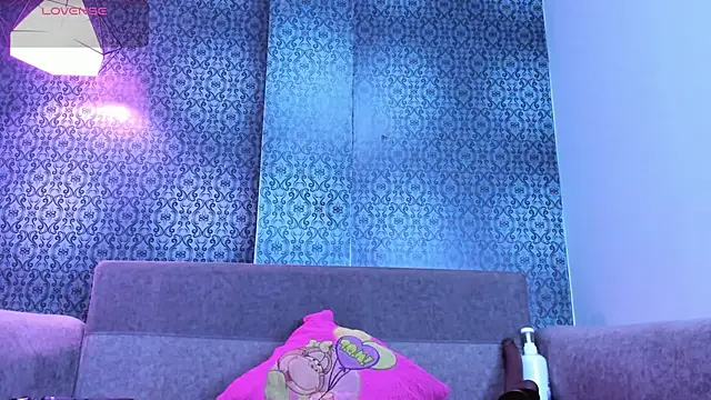 scarleth blonde69 online show from November 2025 12:28:02 PM