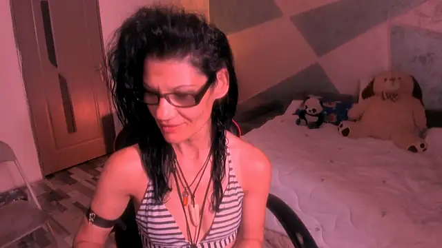 Snapshot of SweetSin40 chatting on July 2026 07:24:02 PM SweetSin40 online show from July 2026 07:24:02 PM