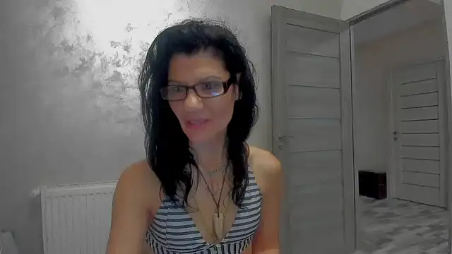 SweetSin40 online show from January 2026 08:15:01 PM