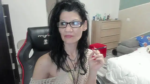 SweetSin40 online show from March 2026 07:15:01 PM