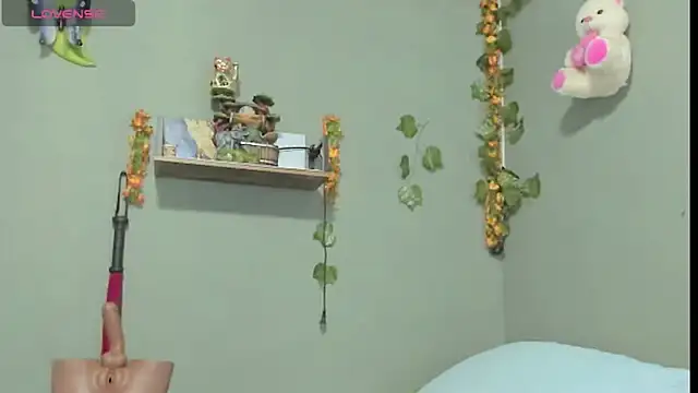 Sharlott smith online show from October 2025 07:57:02 PM