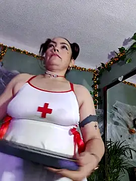 Sharlott smith online show from October 2025 06:48:02 PM