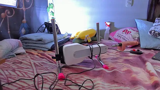 Sharlott smith online show from December 2025 09:12:01 PM