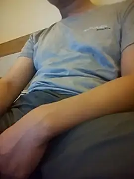 Snapshot of gande_003 chatting on November 2025 04:34:02 PM gande 003 online show from November 2025 04:34:02 PM