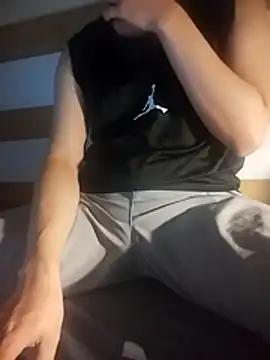 Snapshot of gande_003 chatting on November 2025 04:21:01 PM gande 003 online show from November 2025 04:21:01 PM