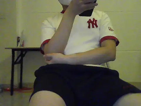 Snapshot of gande_003 chatting on October 2025 06:20:01 PM gande 003 online show from October 2025 06:20:01 PM