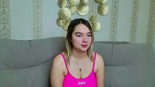 Snapshot of Dana_Beck chatting on October 2025 09:04:02 PM Dana Beck online show from October 2025 09:04:02 PM
