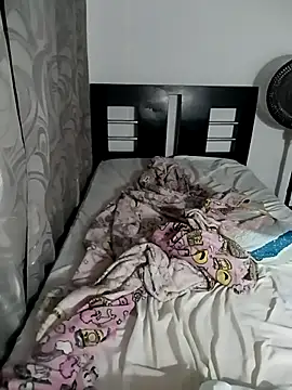 Snapshot of Ruberga20 chatting on November 2025 07:56:01 AM Ruberga20 online show from November 2025 07:56:01 AM