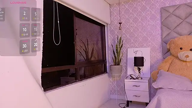 Snapshot of CARO_ADAMS1 chatting on February 2026 10:58:01 AM CARO ADAMS1 online show from February 2026 10:58:01 AM