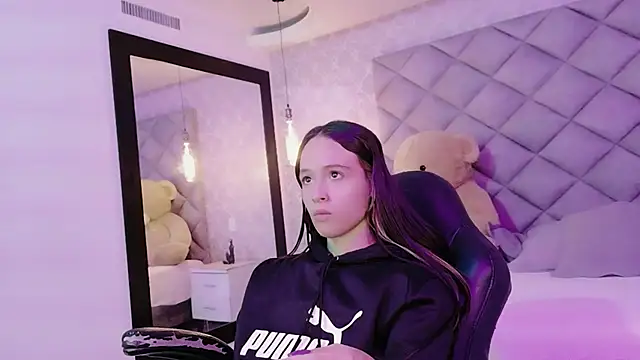 CARO ADAMS1 online show from November 2025 11:54:01 AM