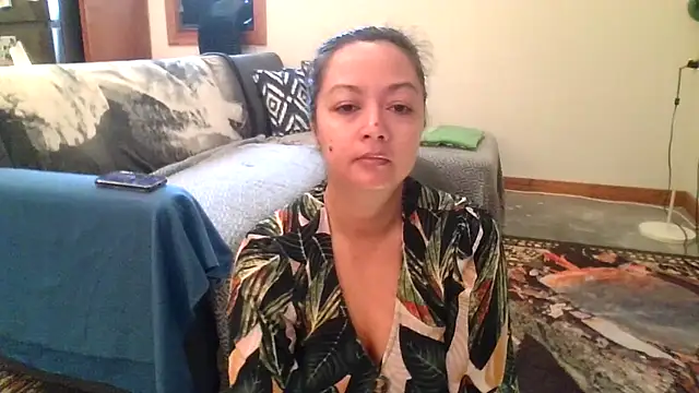 Snapshot of magical_jasmine chatting on November 2025 06:46:02 PM magical jasmine online show from November 2025 06:46:02 PM