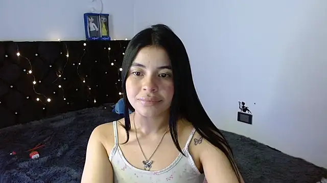 Megan ve online show from October 2025 02:10:01 AM