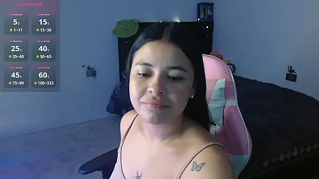 Megan ve online show from November 2025 01:49:02 AM