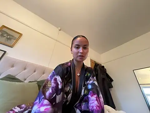 sexygoddessjessy online show from November 2025 04:11:01 PM