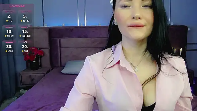 EvaBilss online show from March 2026 07:29:02 PM