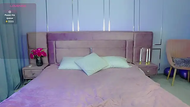 EvaBilss online show from March 2026 08:09:01 PM