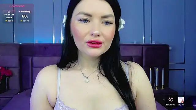 EvaBilss online show from March 2026 07:28:01 PM