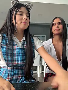 l0lita sweet online show from February 2026 08:04:01 PM