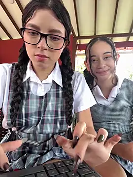 l0lita sweet online show from February 2026 04:17:02 PM