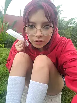 l0lita sweet online show from October 2025 11:29:02 AM