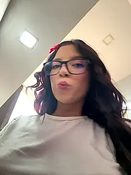 l0lita sweet online show from January 2026 03:29:01 PM