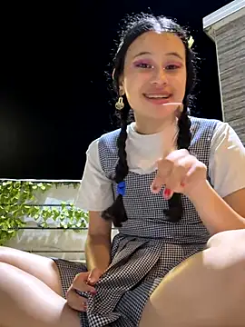 l0lita sweet online show from December 2025 01:15:02 AM