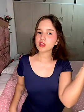 Snapshot of MIACUTEE_ chatting on November 2025 06:23:01 AM MIACUTEE online show from November 2025 06:23:01 AM