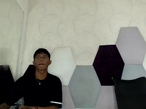 Mick storm online show from November 2025 06:56:02 PM