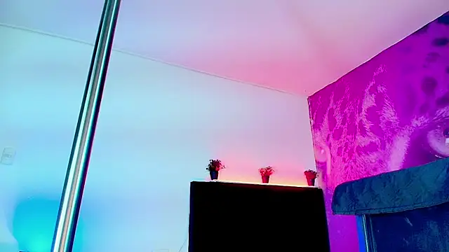 ANGEL EVIL S7 online show from November 2025 12:31:02 PM