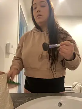 Amyblackheartxox online show from October 2025 02:14:02 PM