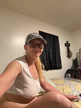 Snapshot of Mananddan chatting on November 2025 08:08:02 AM Mananddan online show from November 2025 08:08:02 AM