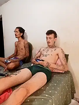 RuivoDotado24cm online show from November 2025 06:51:02 PM