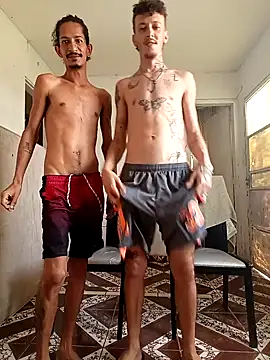 RuivoDotado24cm online show from February 2026 03:42:01 PM