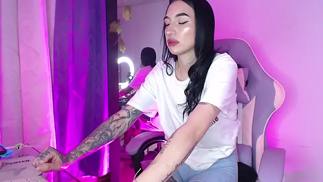 Candy leilaa3 online show from December 2025 04:06:02 AM